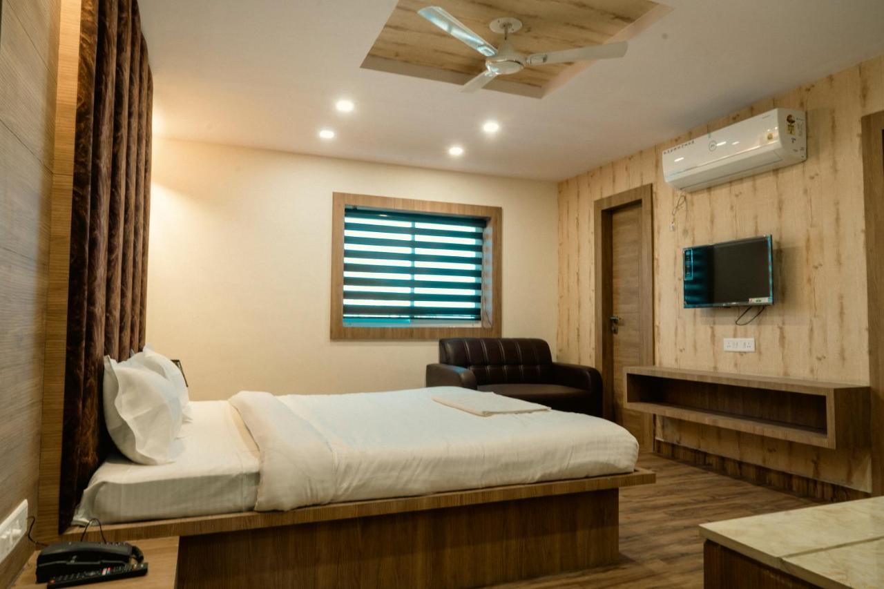 Hotel Sohrai Inn Ranchi Zewnętrze zdjęcie