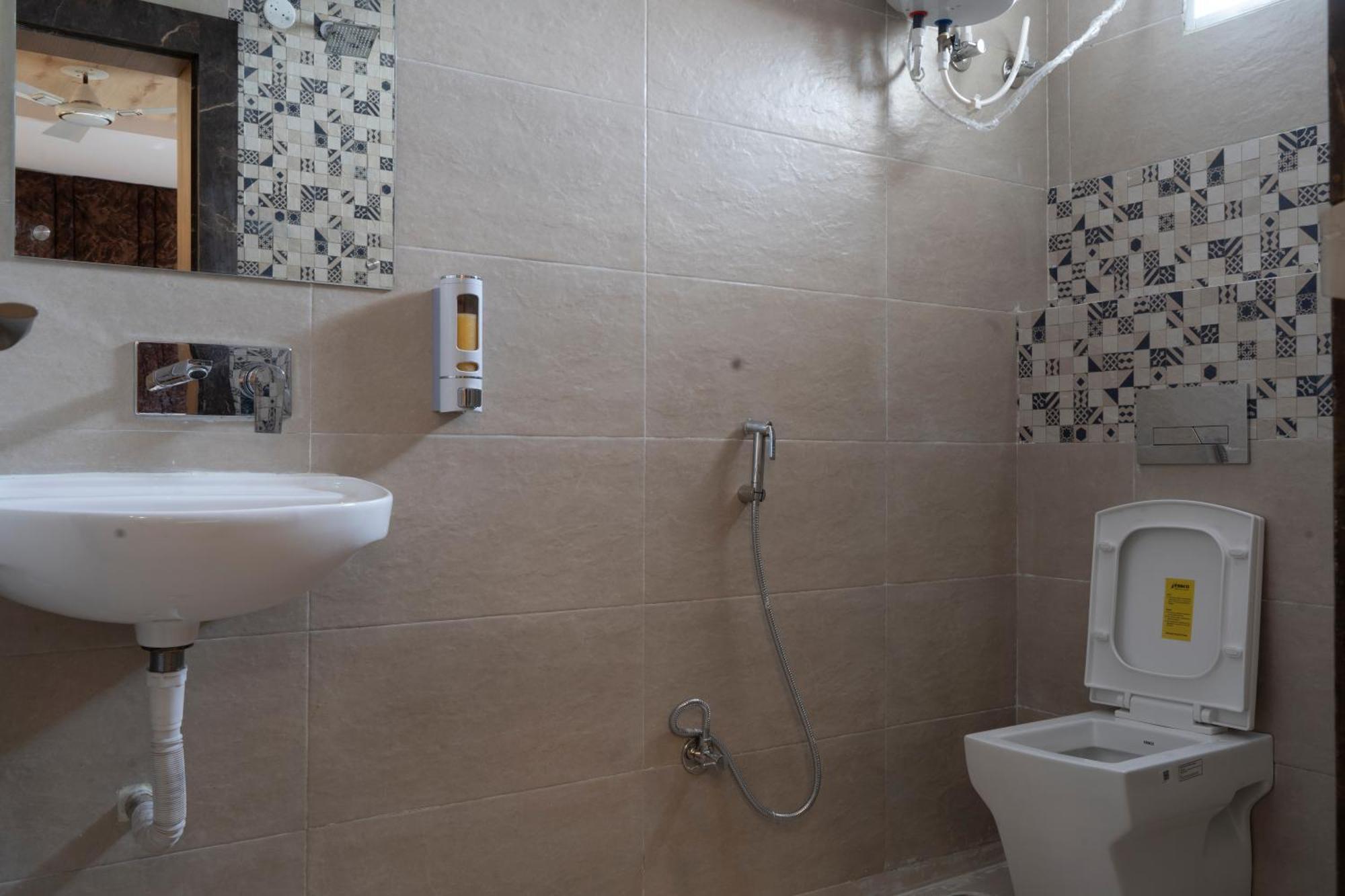 Hotel Sohrai Inn Ranchi Zewnętrze zdjęcie